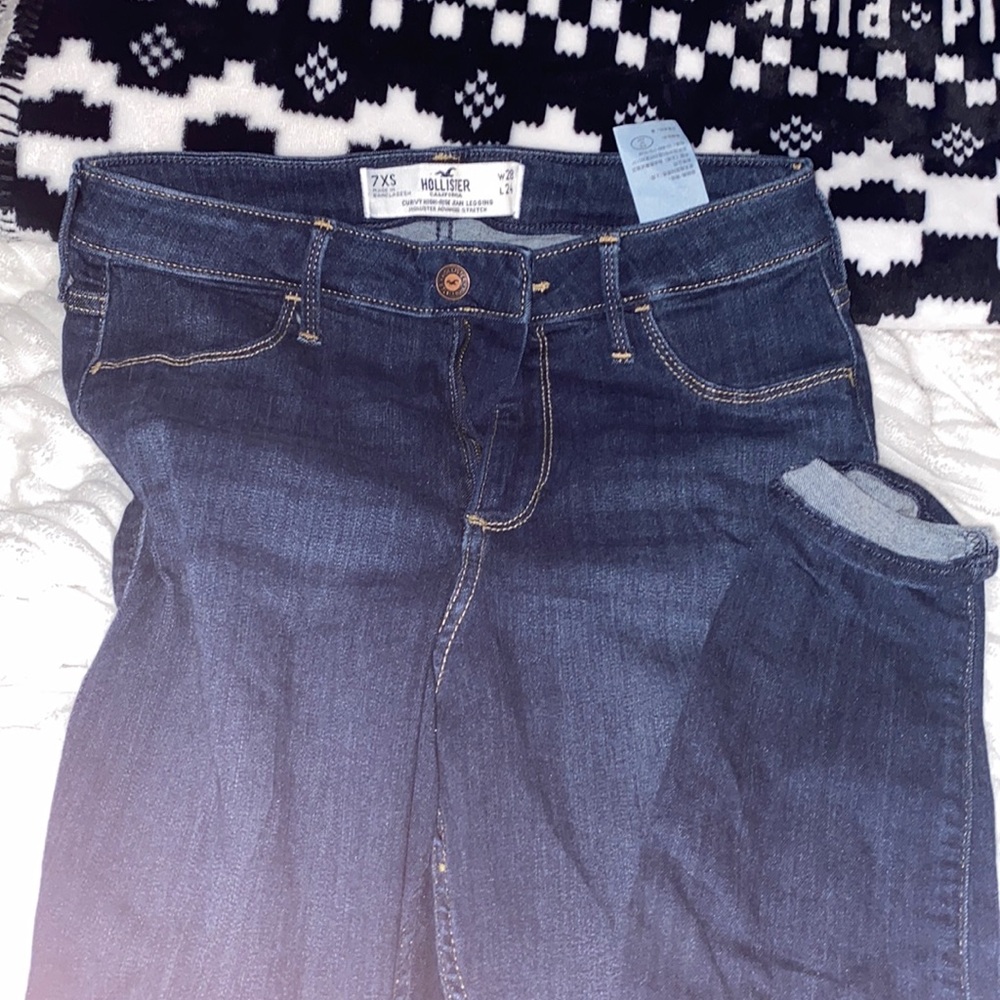 Hollister dark wash